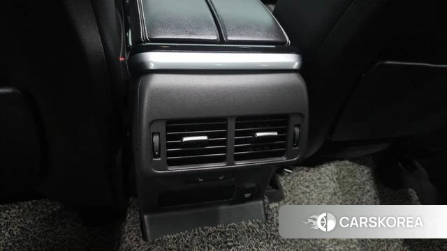 Land Rover Range Rover Velar id 3834300 из Кореи 9