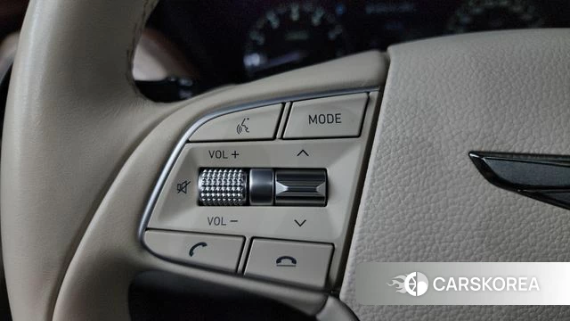 Genesis G90 id 4362550 из Кореи 9