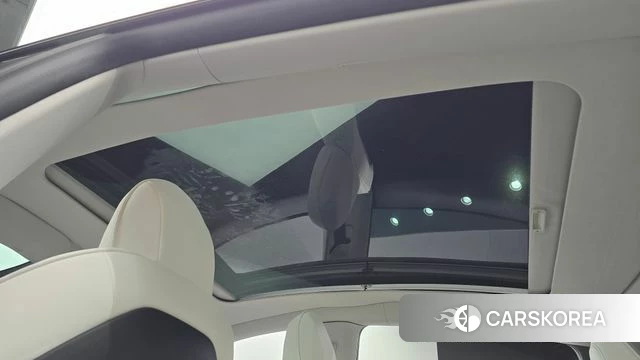 Tesla Model Y id 3909611 из Кореи 9