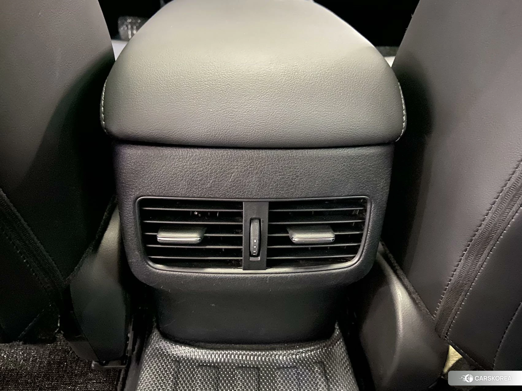 Mazda 3 id 4479283 из Китая 9