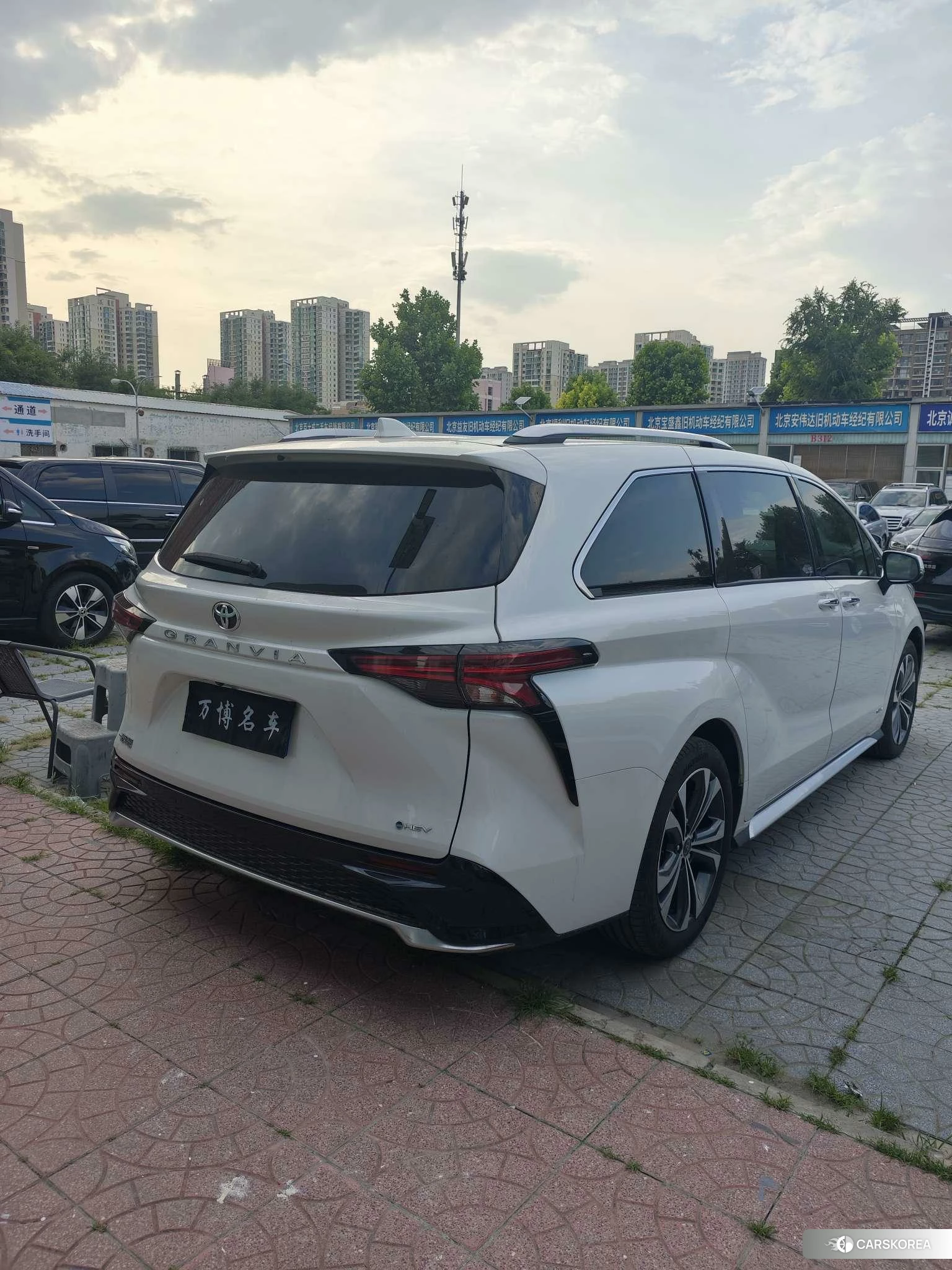 Toyota Granvia id 4513576 из Китая 9