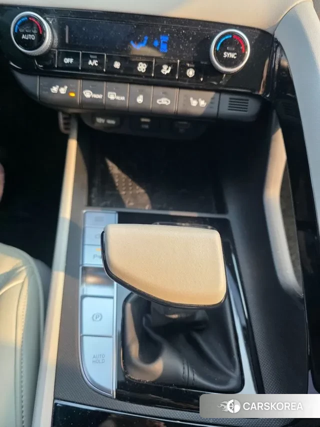 Hyundai Avante Hybrid (CN7) id 3597620 из Кореи 9