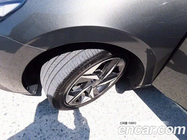 Hyundai Avante Hybrid (CN7) id 2921861 из Кореи 9