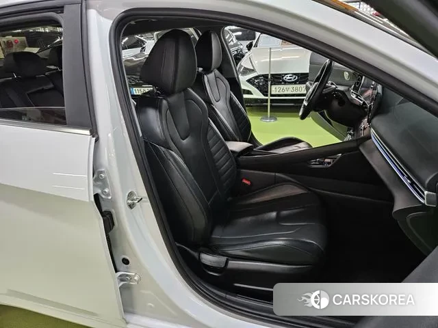 Hyundai Avante (CN7) id 3522513 из Кореи 9