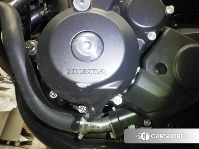 Honda CB1300SF id 3949406 из Японии 9