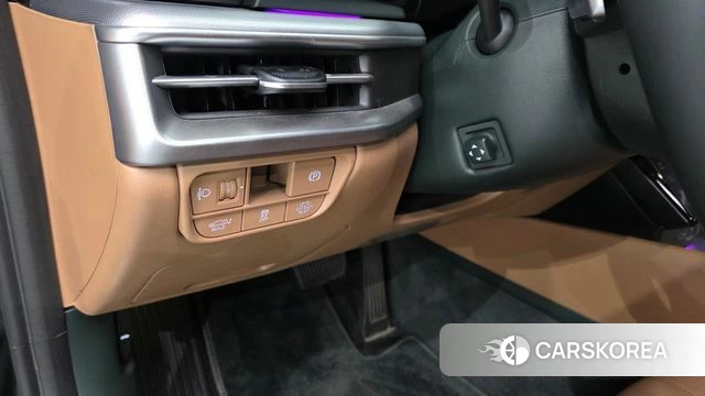 Hyundai Grandeur Hybrid (GN7) id 4408507 из Кореи 9