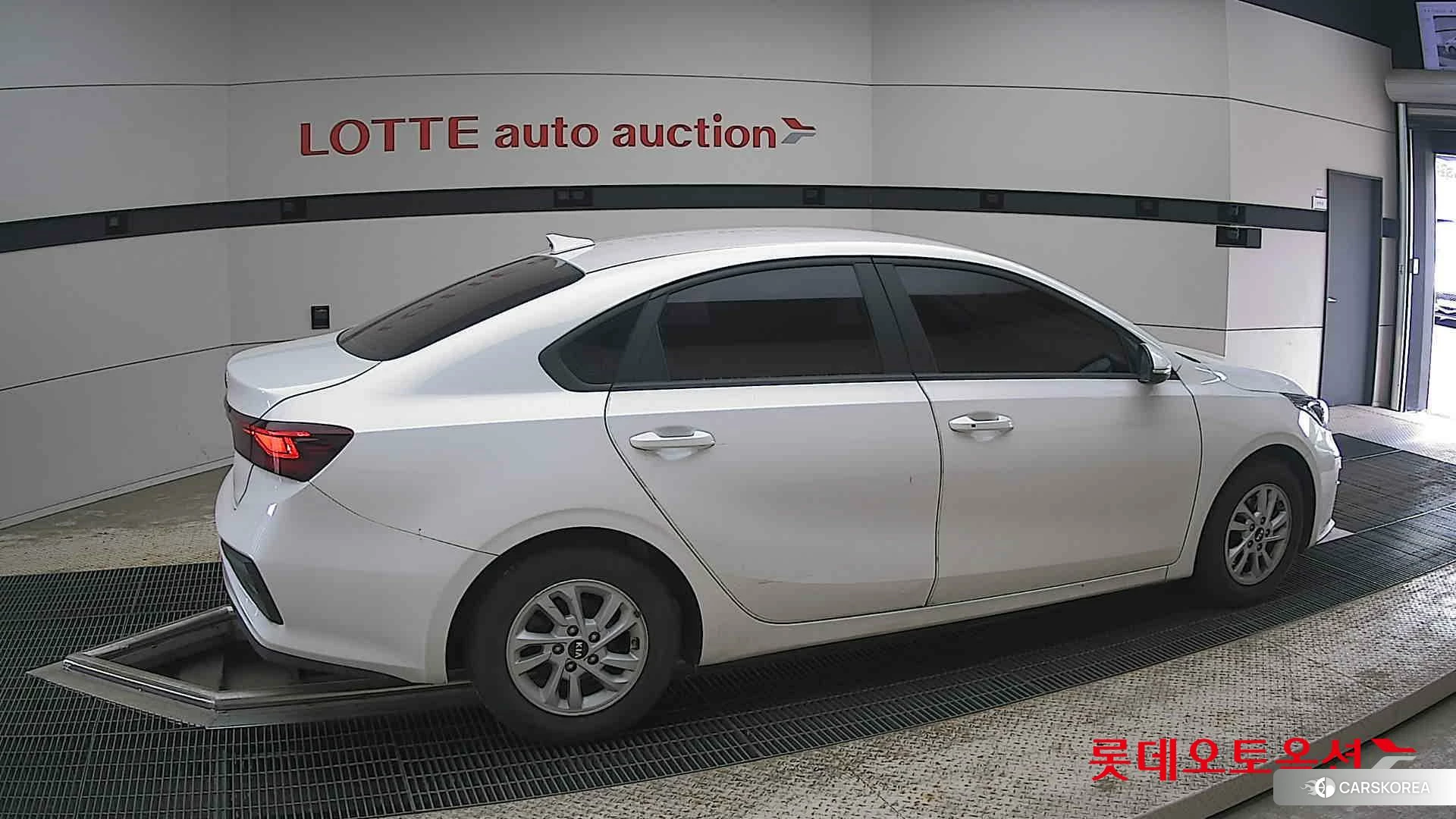Kia K3 id 4289516 из Кореи 9