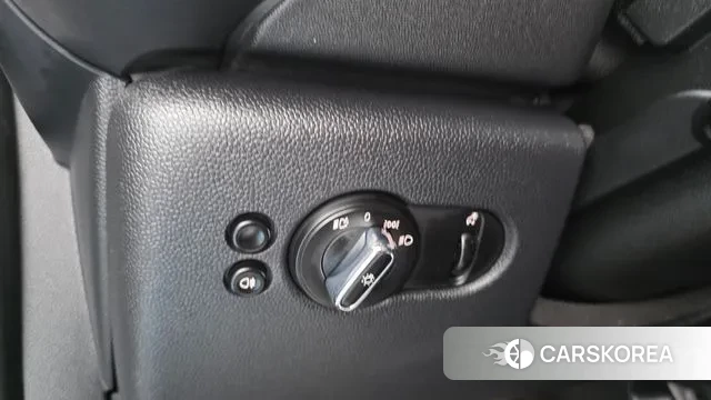 Mini Cooper Electric id 3615319 из Кореи 9