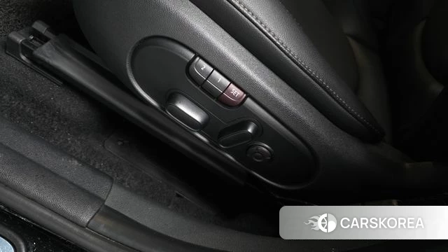 Mini Cooper D Countryman id 3955977 из Кореи 9