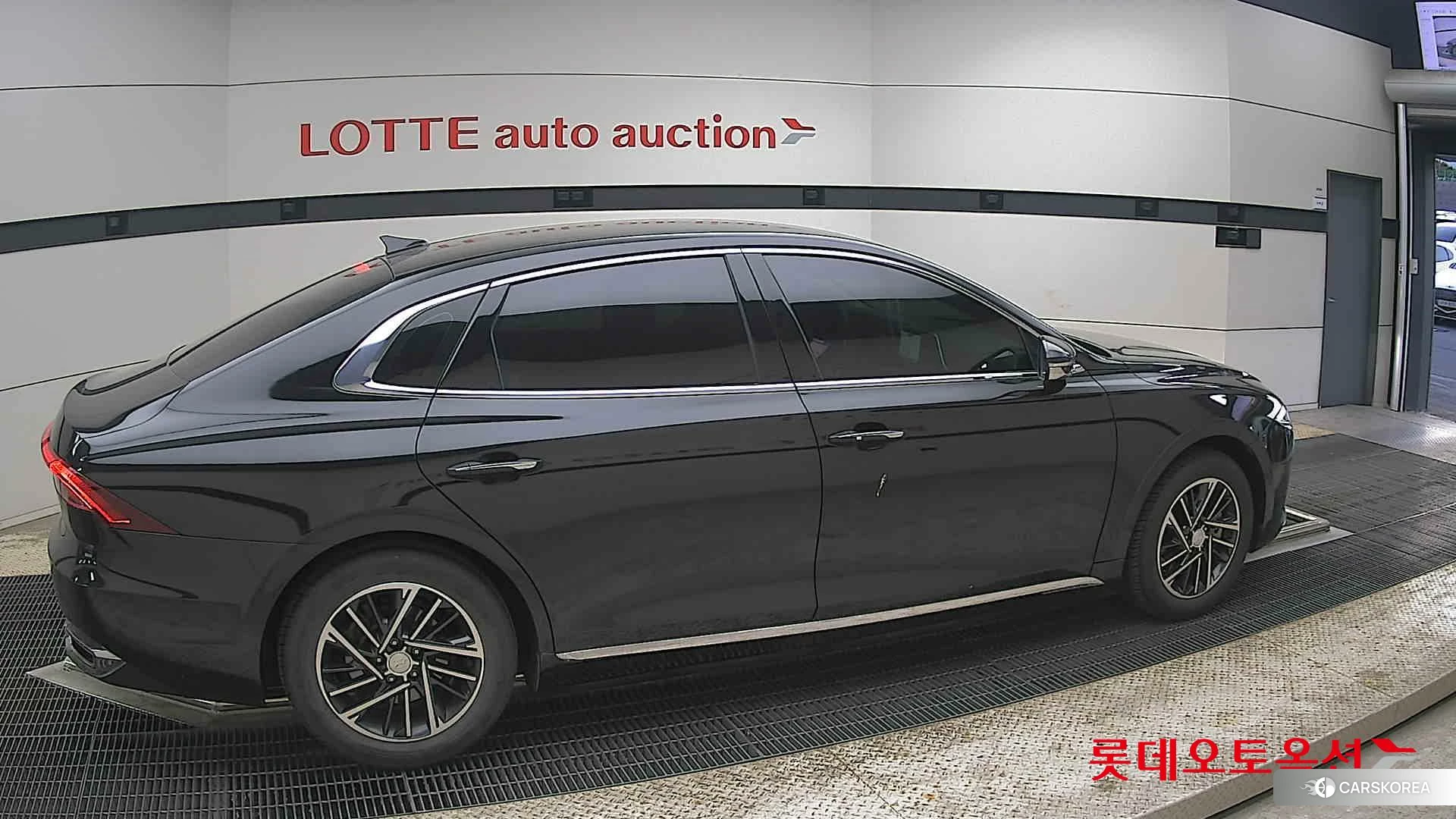 Hyundai Grandeur id 4296809 из Кореи 9