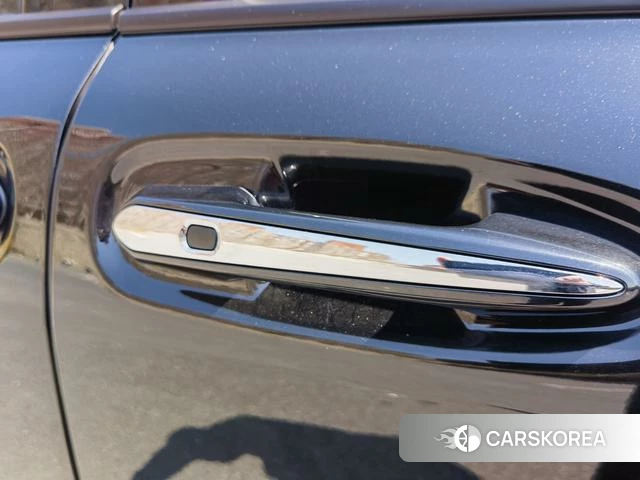 Toyota Saina id 4258058 из Китая 9