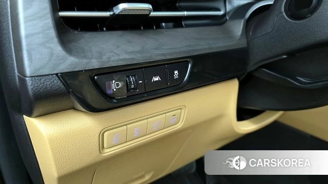 Kia Carnival 4th generation id 4230942 из Кореи 9