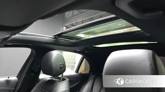 Mercedes-Benz E-Class W213 id 3660715 из Кореи 9