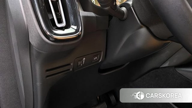 Volvo XC40 id 3799987 из Кореи 9