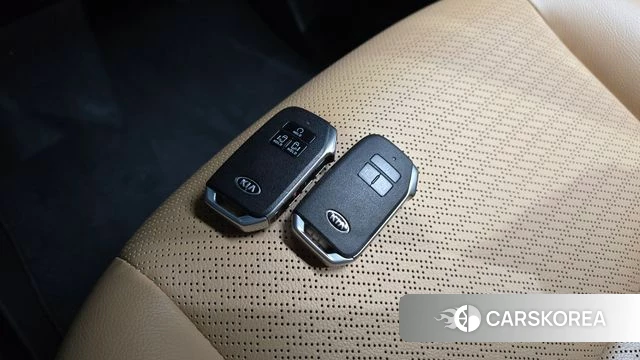 Kia Carnival 4th generation id 4224672 из Кореи 9