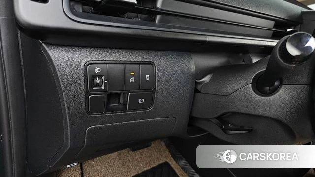 Hyundai Staria id 4280983 из Кореи 9