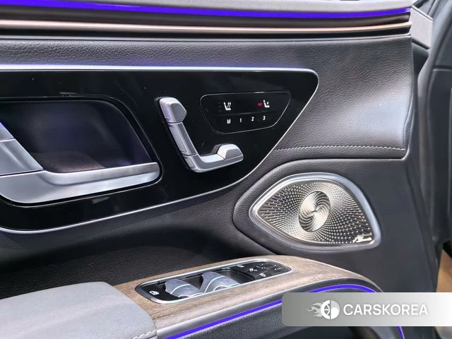 Mercedes-Benz EQS id 4261200 из Китая 9