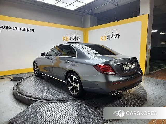 Mercedes-Benz E-Class W213 id 3646745 из Кореи 9