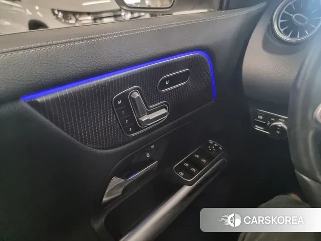 Mercedes-Benz GLA - Class H247 id 3153073 из Кореи 9