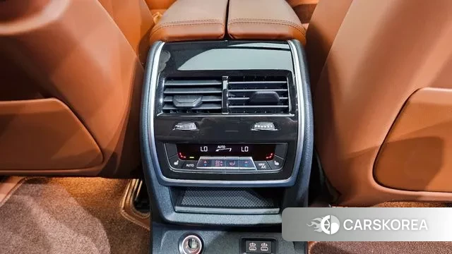 BMW X7 (G07) id 2989059 из Кореи 9