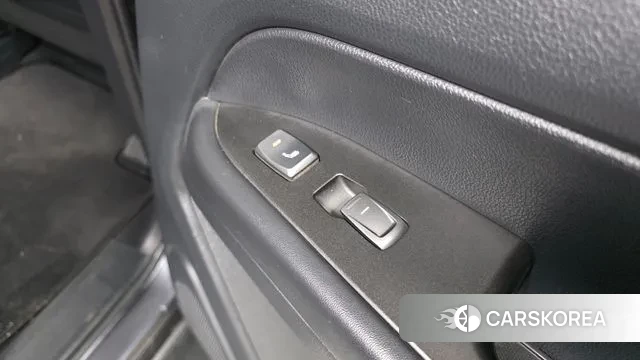 Ssangyong Rexton Sports id 3449655 из Кореи 9