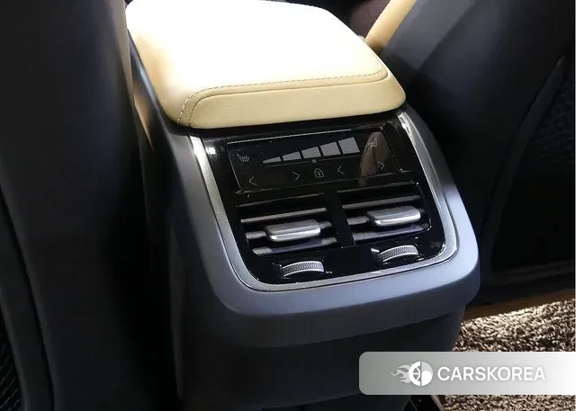 Volvo XC60 second Generation id 3426278 из Кореи 9