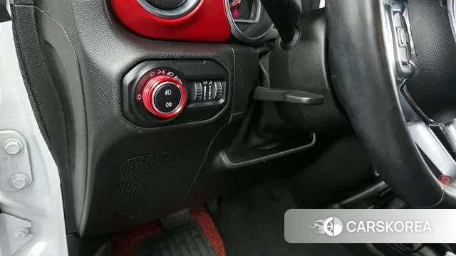 Jeep Wrangler (JL) id 3598157 из Кореи 9