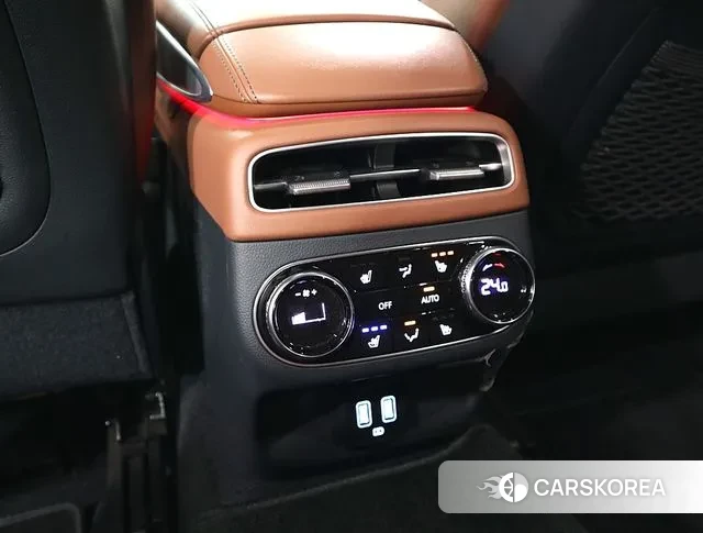 Genesis GV70 id 3401567 из Кореи 9