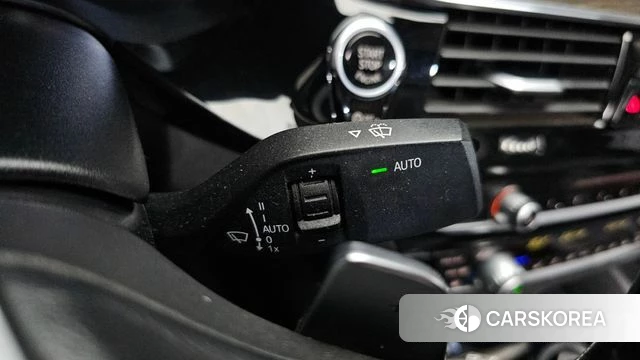 BMW 5 Series (G30) id 4525457 из Кореи 9