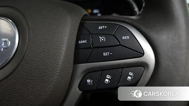 Jeep Grand Cherokee id 3045077 из Кореи 9