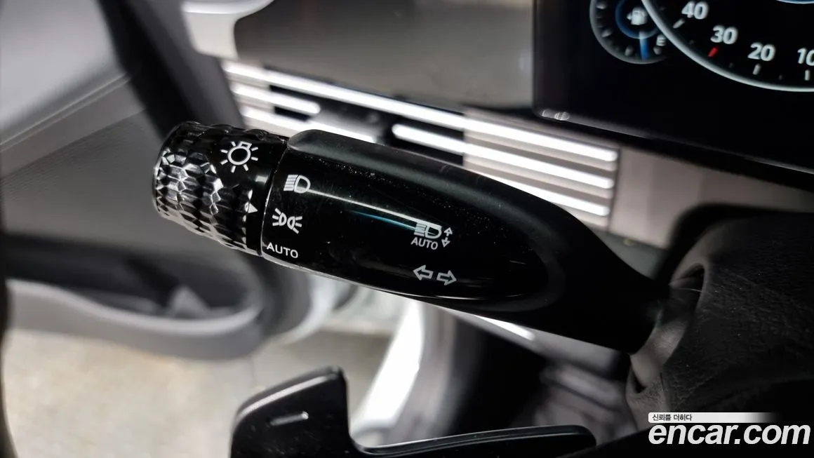 Hyundai The New Grandeur IG id 1891809 из Кореи 9