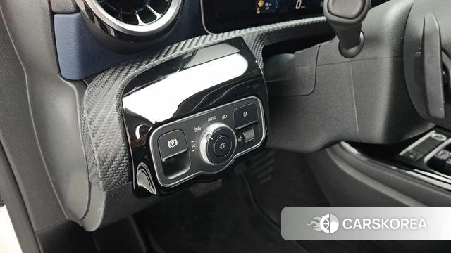 Mercedes-Benz A-Class W177 id 3873255 из Кореи 9