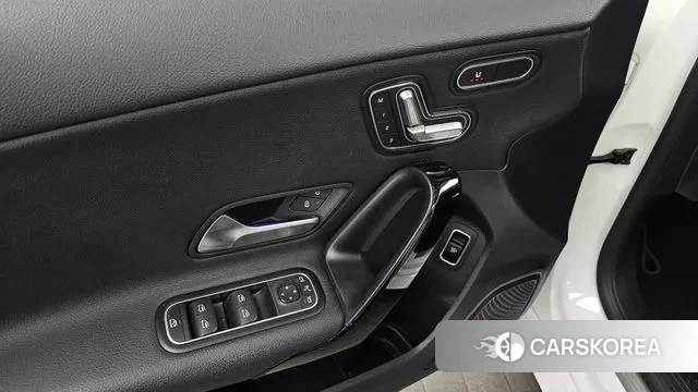 Mercedes-Benz A-Class W177 id 3592858 из Кореи 9