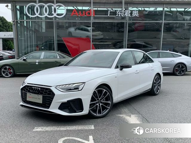 Audi A4L id 4392108 из Китая 9