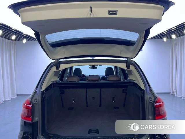 BMW X3 id 4253463 из Китая 9