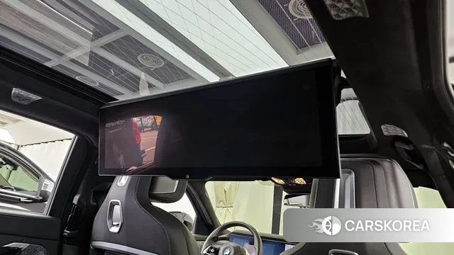 BMW i7 (G70) id 3022277 из Кореи 9