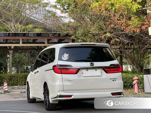 Honda Odyssey id 4297773 из Китая 9