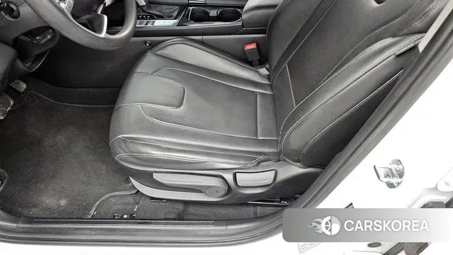 Hyundai Avante Hybrid (CN7) id 3600350 из Кореи 9