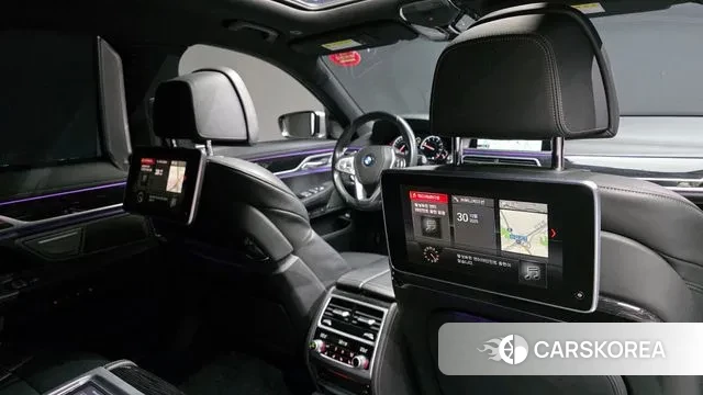 BMW 7 Series (G11) id 3308042 из Кореи 9