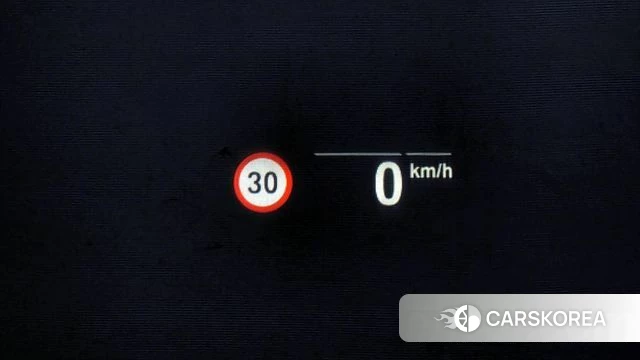 BMW 5 Series (G30) id 3915266 из Кореи 9