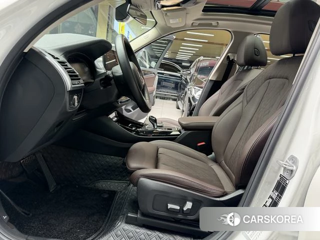 BMW X3 id 4271242 из Китая 9