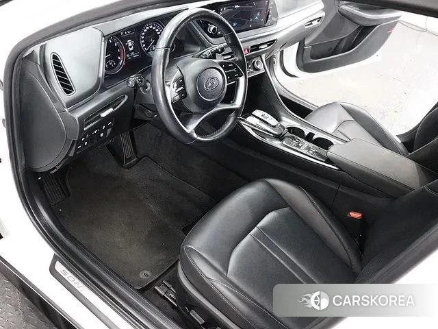 Hyundai Sonata (DN8) id 3268542 из Кореи 9