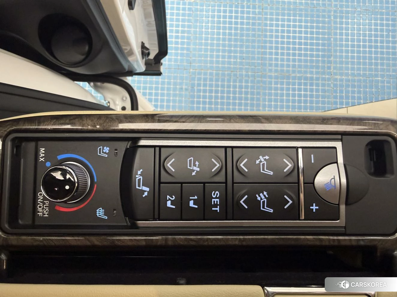 Toyota Elfa id 4512680 из Китая 9