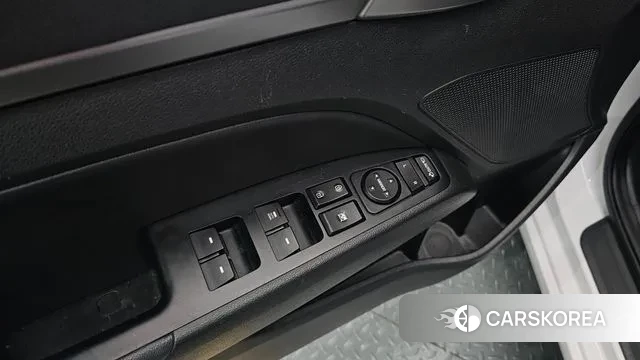 Hyundai Avante AD id 3494829 из Кореи 9