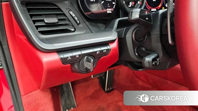 Porsche 911(992) id 3842251 из Кореи 9