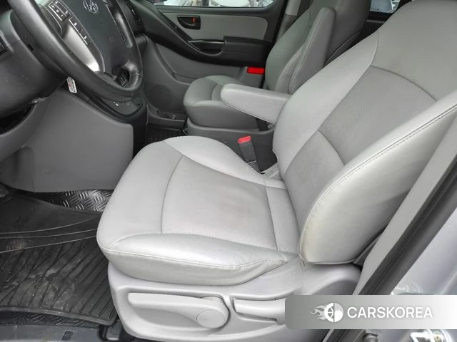 Hyundai The New Grand Starex id 4865479 из Кореи 9