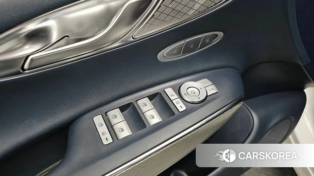 Genesis GV70 id 3965456 из Кореи 9