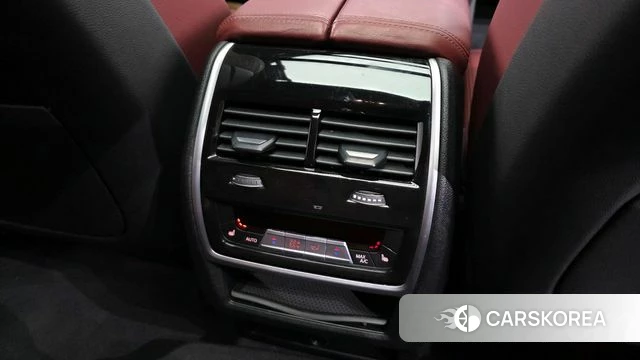 BMW X6 (G06) id 3819364 из Кореи 9