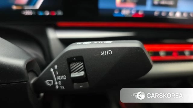 BMW 5 Series (G60) id 4480128 из Кореи 9