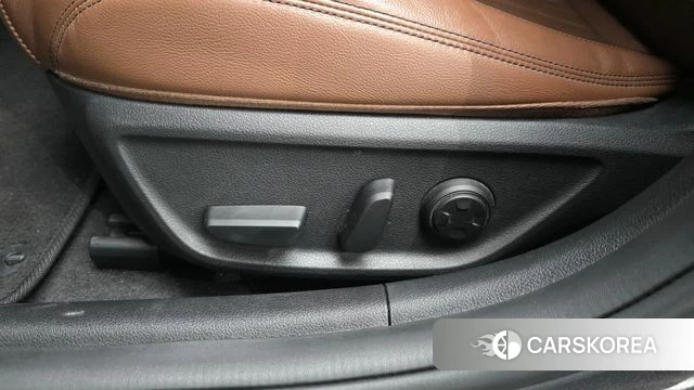 Genesis G70 id 4203410 из Кореи 9